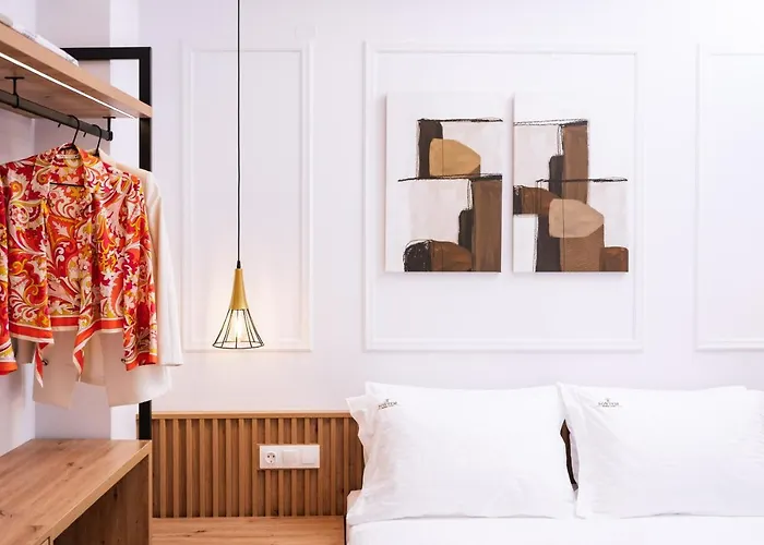 Fontem Central Living