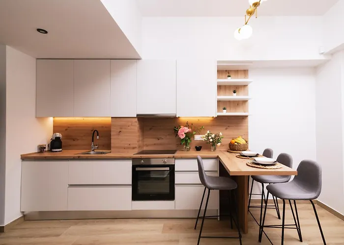 Fontem Central Living
